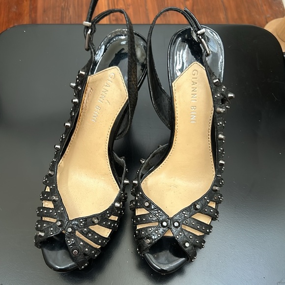 Gianni Bini slingback stud high heels 👠 - Picture 7 of 11